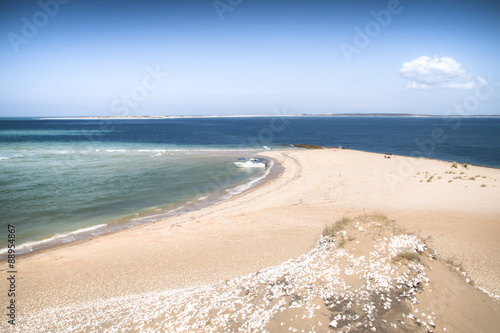 Obraz na płótnie White beach on the Bazaruto Islands near Vilanculos in Mozambique
w salonie