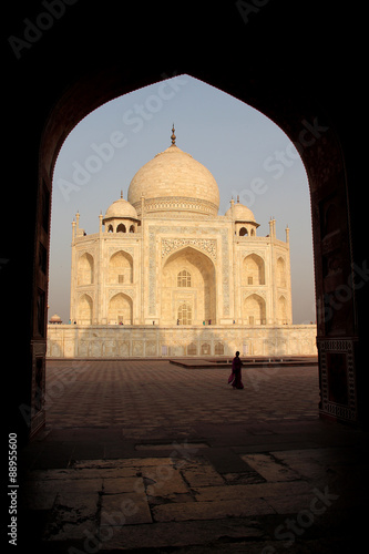 Taj Mahal bei Sonnenaufgang