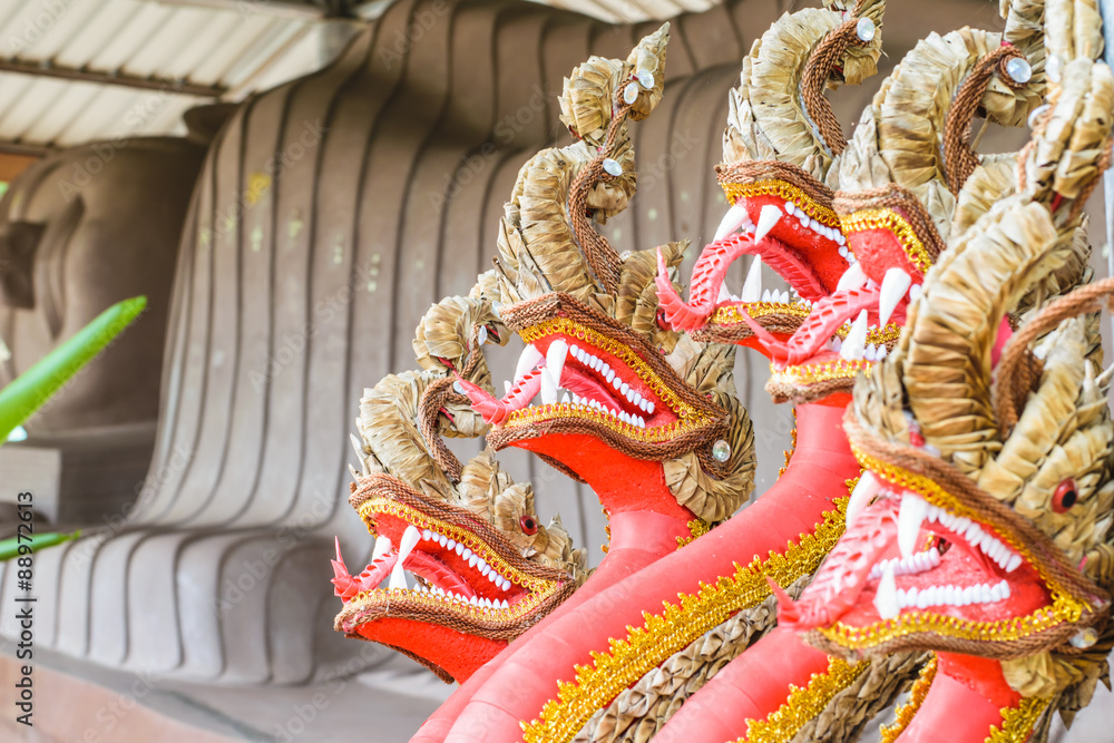 Obraz premium Many headed Naga closeup