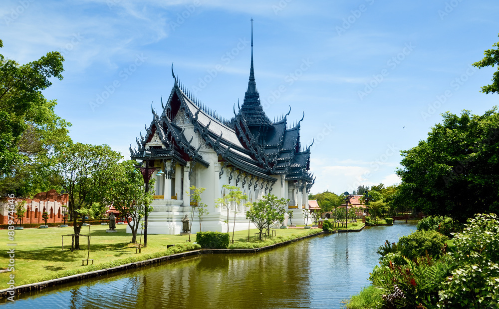 Sanphet Prasat Palace -- Famous Palace in Ayutthaya