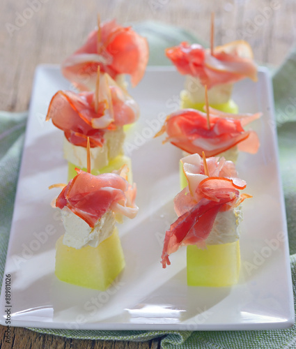 Ham, cheese and melon