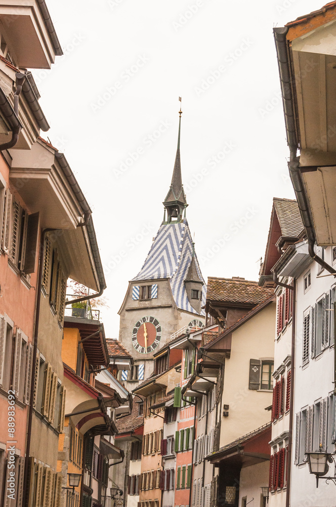 Obraz premium Stadt Zug, Zug, Altstadt, Zytturm, Turm, Altstadthäuser, Altstadtgassen, Gassen, Zugersee, Stadtrundgang, historisch, Sommer, Schweiz