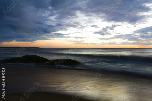 Kurz vor Sonnenaufgang, Arugam Bay, Sri Lanka, Langzeitbelichtung
