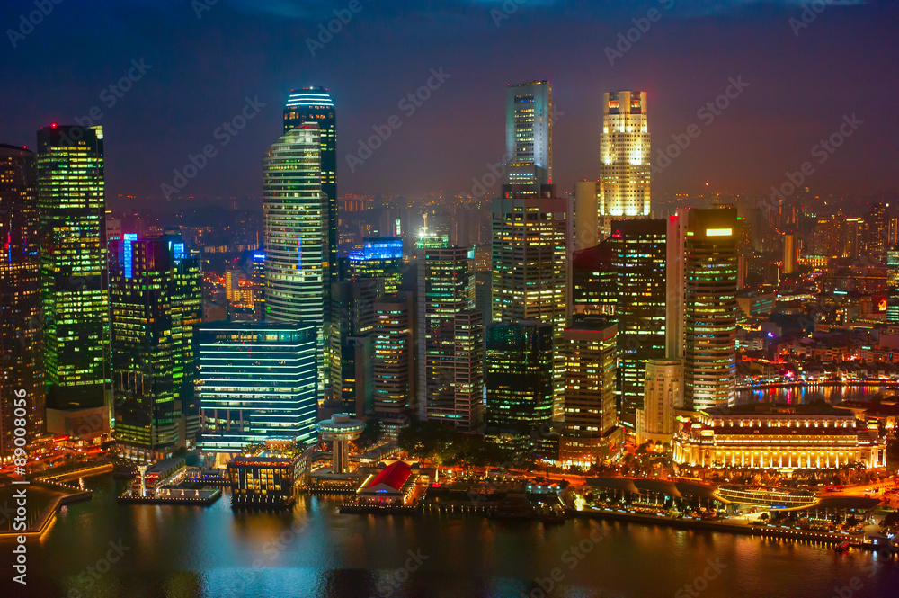 Naklejka premium Singapore cityscape at night