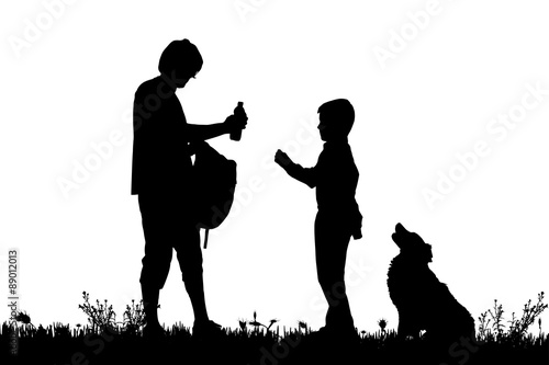 Vector silhouette of the family.