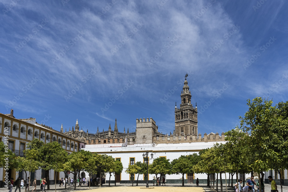 Patio de Banderas, Sevilla monumental