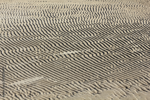 Strukturen im Sand des Wattenmeeres