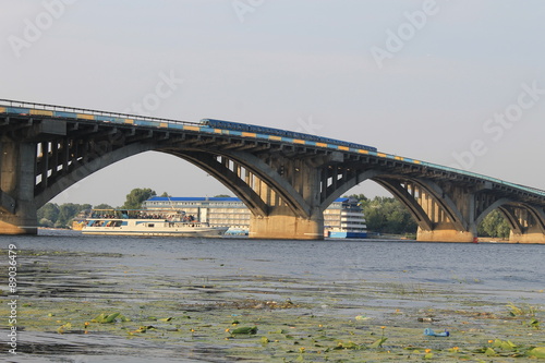 Bridge across river Dnieper in Kiev © olyasolodenko