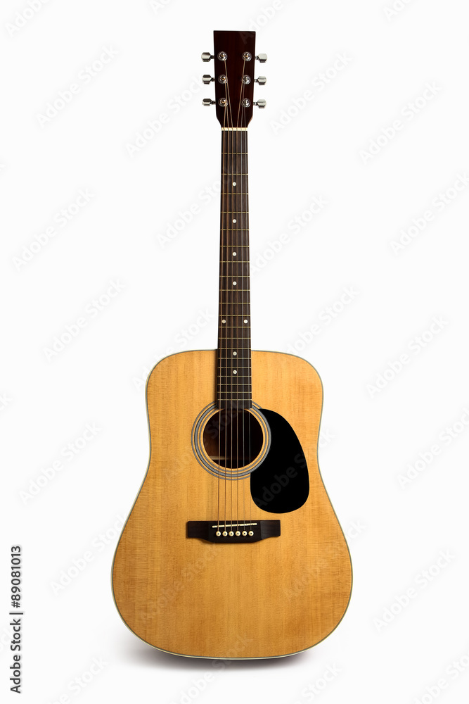 Obraz premium Acoustic guitar isolated on white