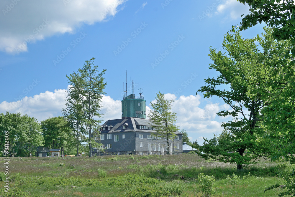 die Wetterstation auf dem Kahlen Asten bei Winterberg im Sauerland,NRW,Deutschland die Wetterstation auf dem Kahlen Asten bei Winterberg im Sauerland,NRW,Deutschland