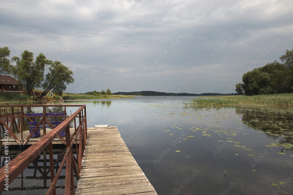 Rest on the lake