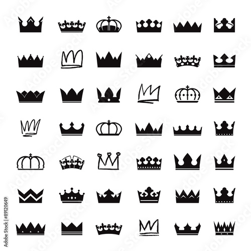 Set of black vector crowns