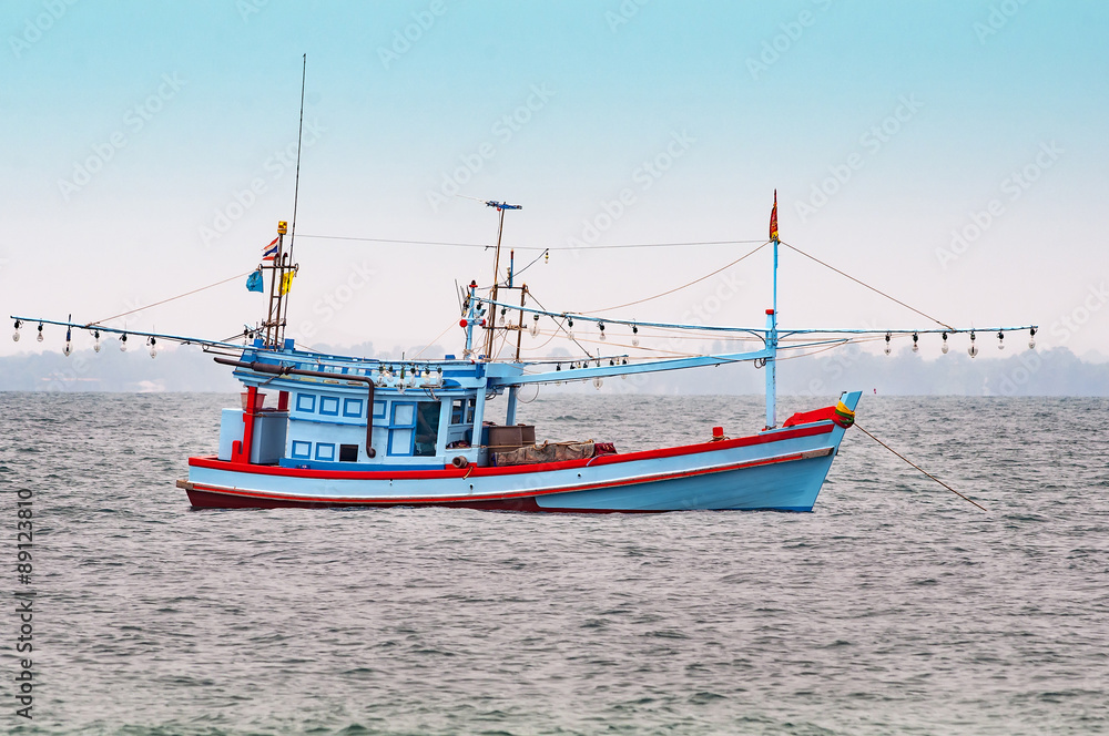 Naklejka premium Trawler