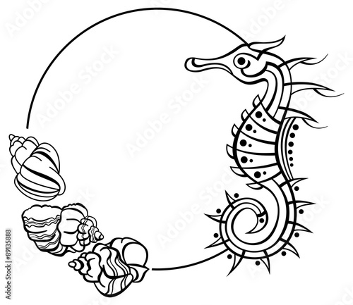 Round frame with seahorse and shells