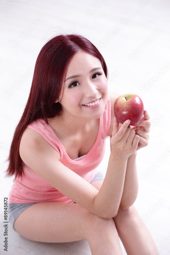 Health girl enjoy Apple Health girl enjoy Apple
