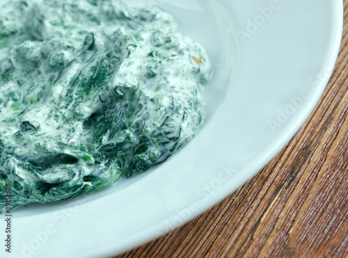 Iranian Yogurt and Spinach Dip
