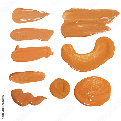  Make up liquid foundation set with clipping path