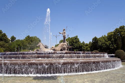 Neptunbrunnen Plaza de Cánovas del Castillo Madrid photo