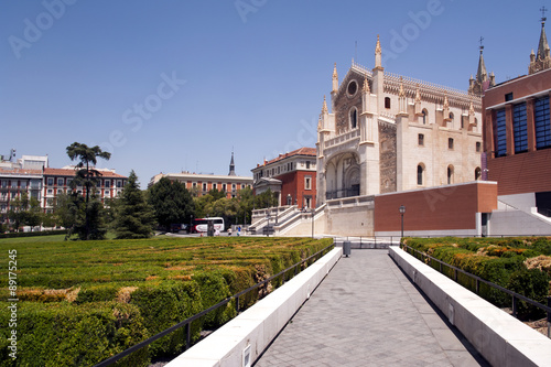 Hinter dem Prado Museum Madrid
