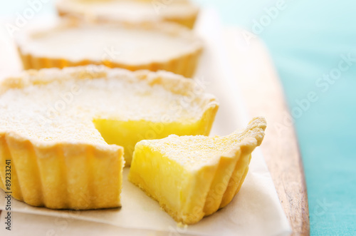 Lemon tarts