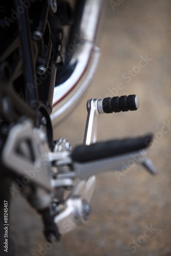 Motorcycle gear shifter