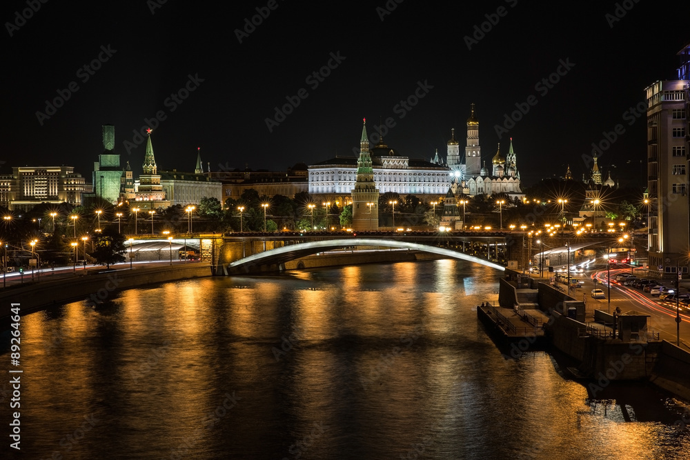 Кремль ночью 6