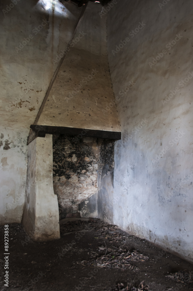 Obraz premium Edifícios antigos e abandonados