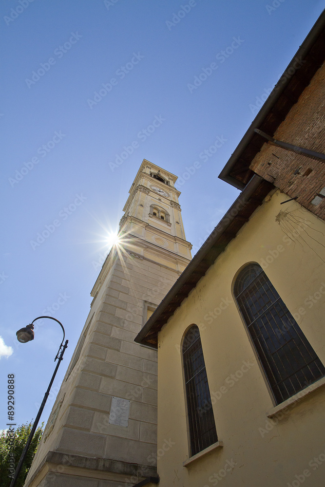 campanile basilica chiesa san martino a magenta in provincia di milano lombardia italia