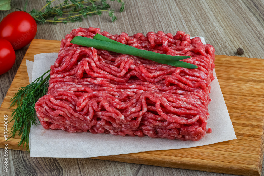 Raw minced meat