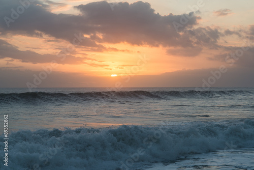 Sea sunset © panutc