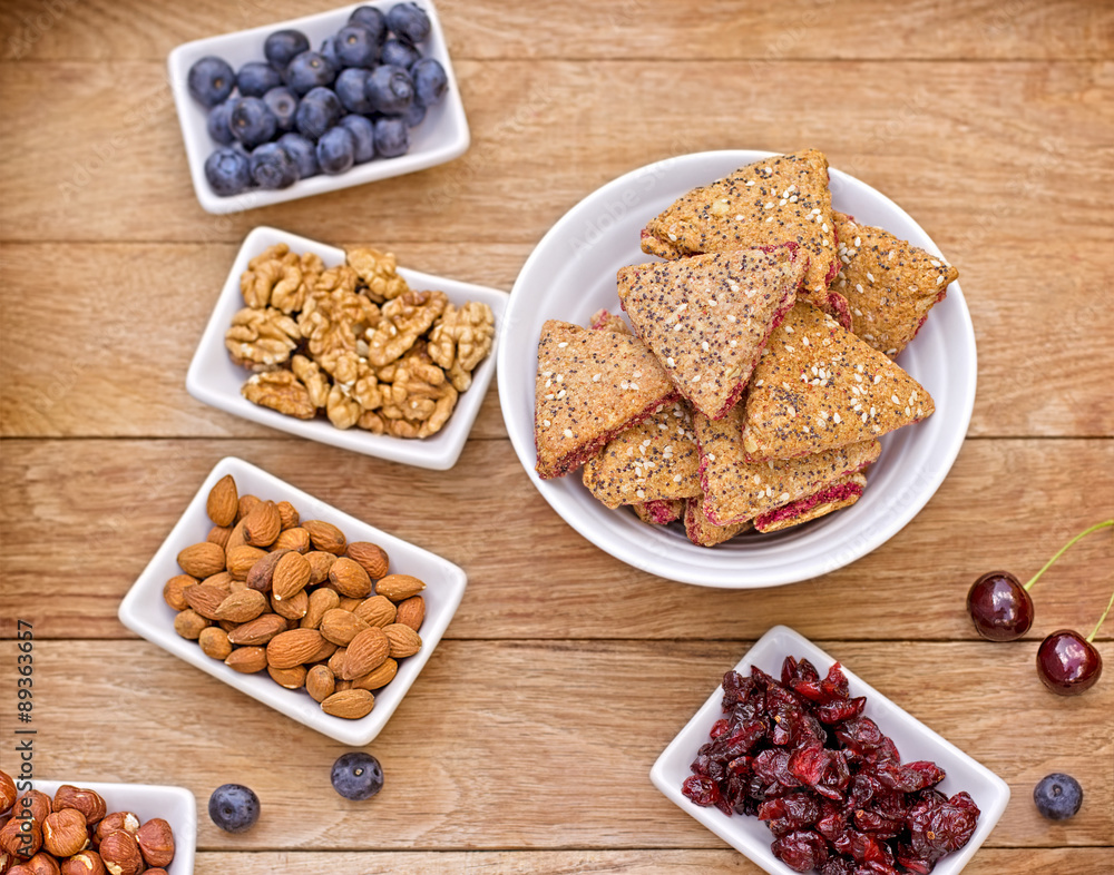 Fruit cookies - wholemeal cookies Fruit cookies - wholemeal cookies