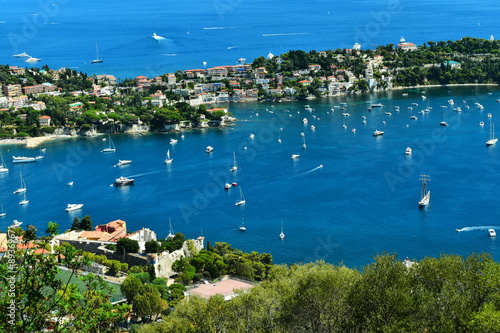 balai de bateaux dans la baie de villefranche sur mer