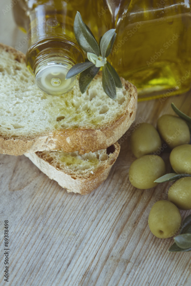 olives, oil and bread