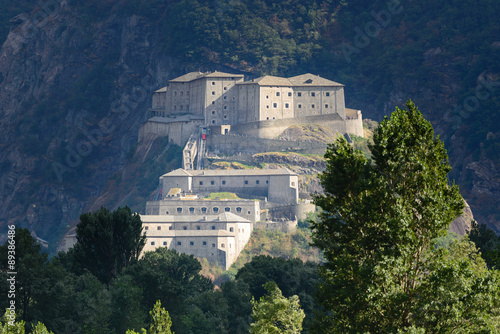 Картината върху платно Forte di Bard - Valle d'Aosta