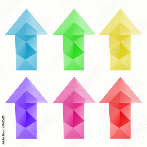 Polygonal design arrows set with triangular polygons