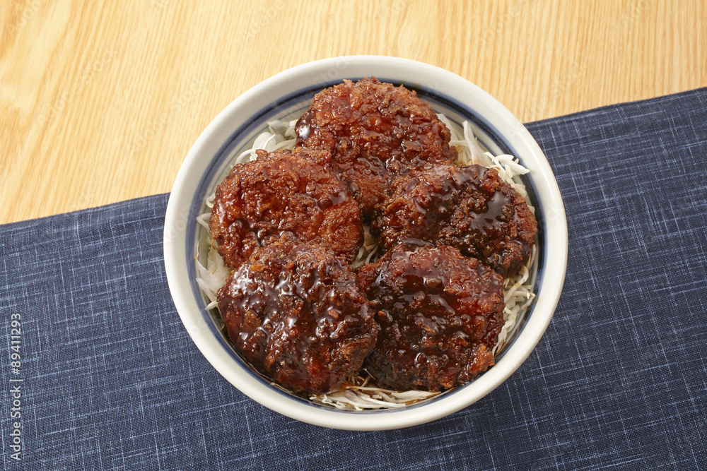 ソースかつ丼 ソースかつ丼