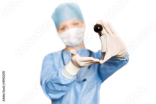 Prosthesis in the hand of the surgeon