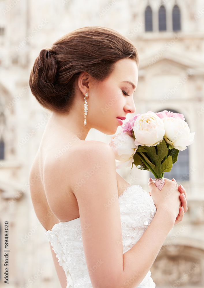 The Significance of Bridal Wedding Veils – One Blushing Bride Custom Wedding  Veils