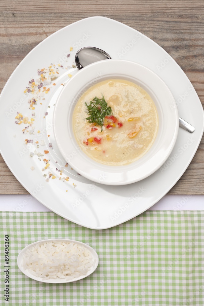 Curry soup with grated coconut Curry soup with grated coconut