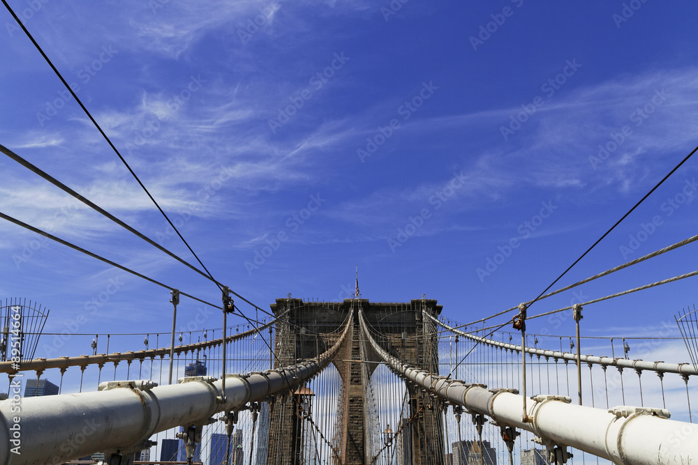 Naklejka premium Views of the Brooklyn Bridge.