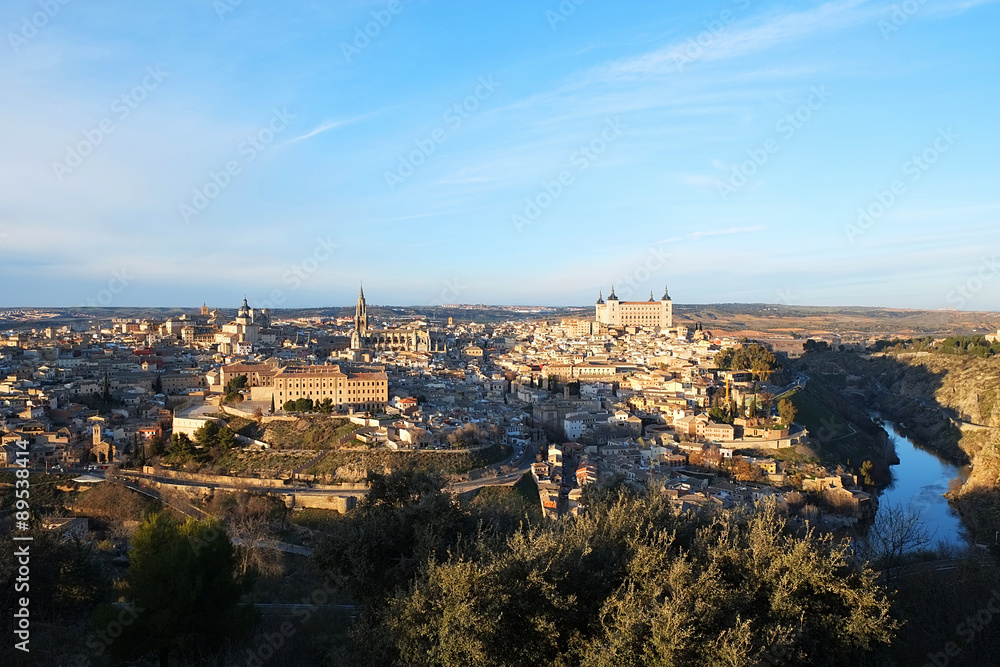 antigua ciudad de Toledo completa