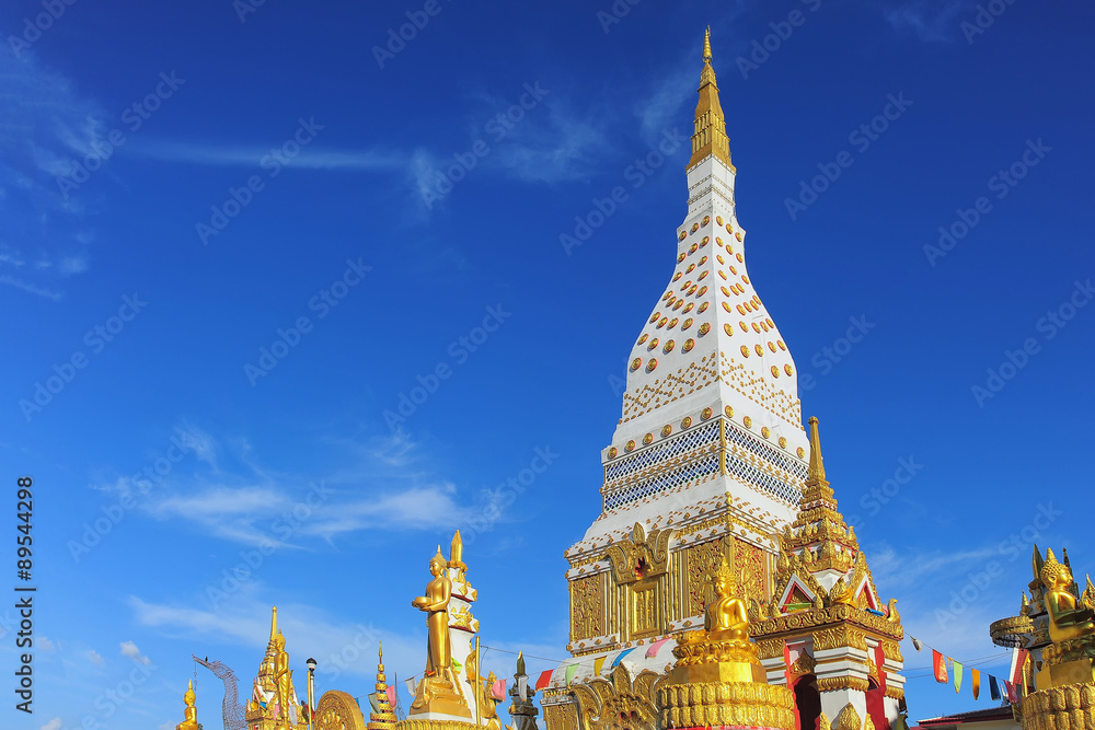 Fototapeta premium Wat Prathat Nakorn, Nakornpanom province, Thailand