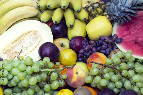 Fototapeta Naklejka Na Ścianę i Meble -  background of fresh fruits bunch berry banana