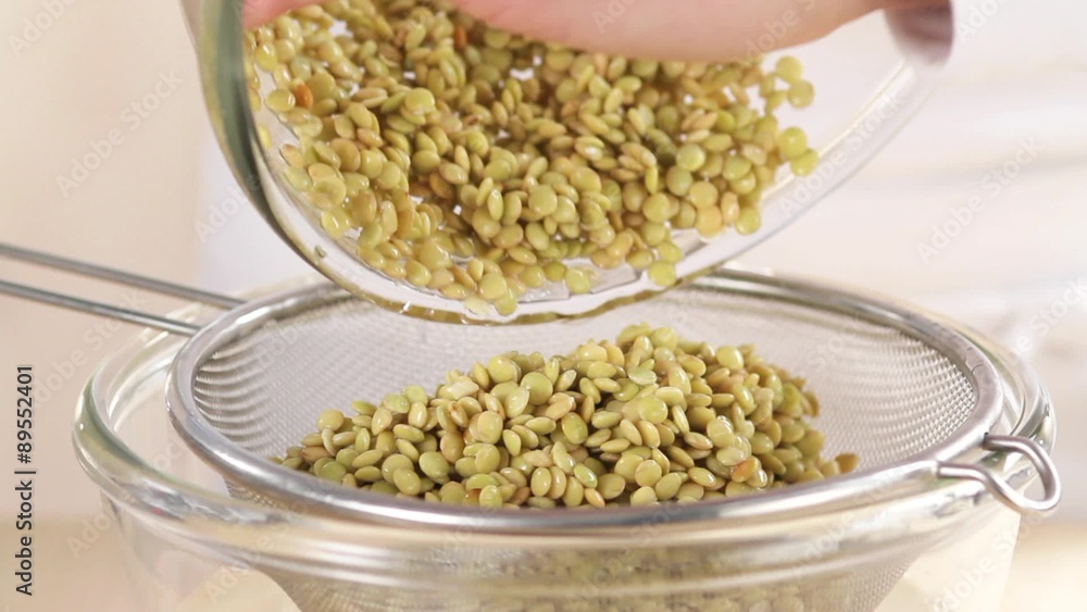 Draining lentils Draining lentils