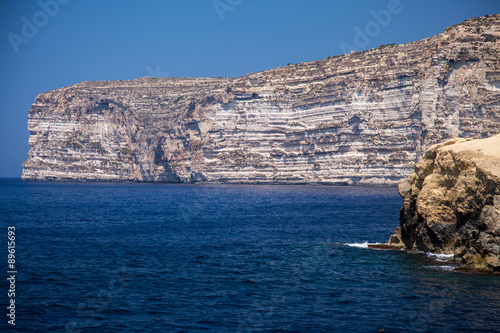 Reef at island Gozo, Malta © Jaroslav Moravcik