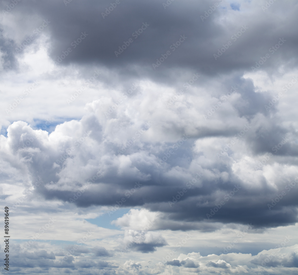 Obraz premium Storm sky, rainy clouds over horizon