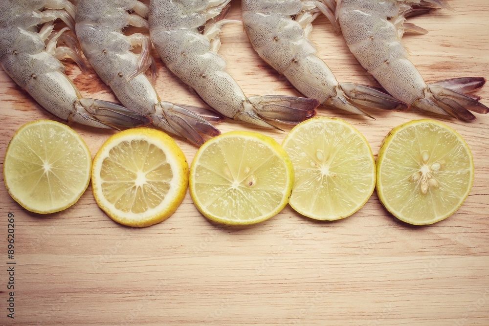 Raw shrimp Raw shrimp