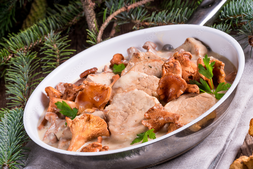Pork tenderloin with Chanterelle sauce Pork tenderloin with Chanterelle sauce