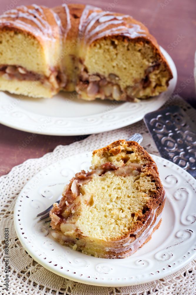 Pear and almond filled bundt cake Pear and almond filled bundt cake