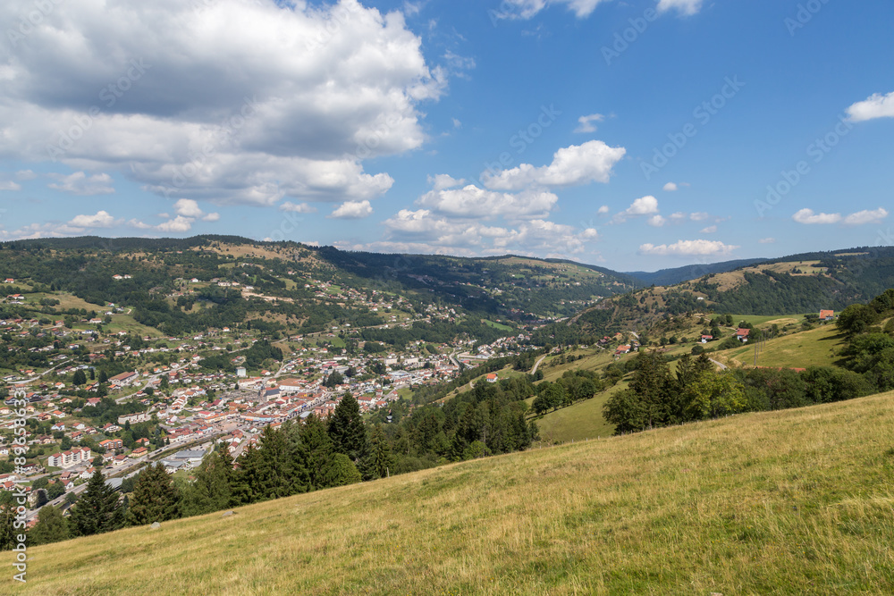 Fototapeta premium village de montagne